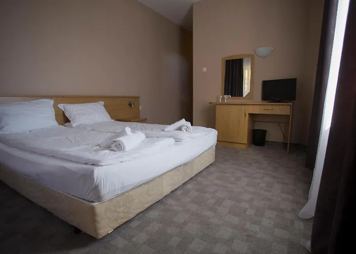 Хотел Family Prim 3*