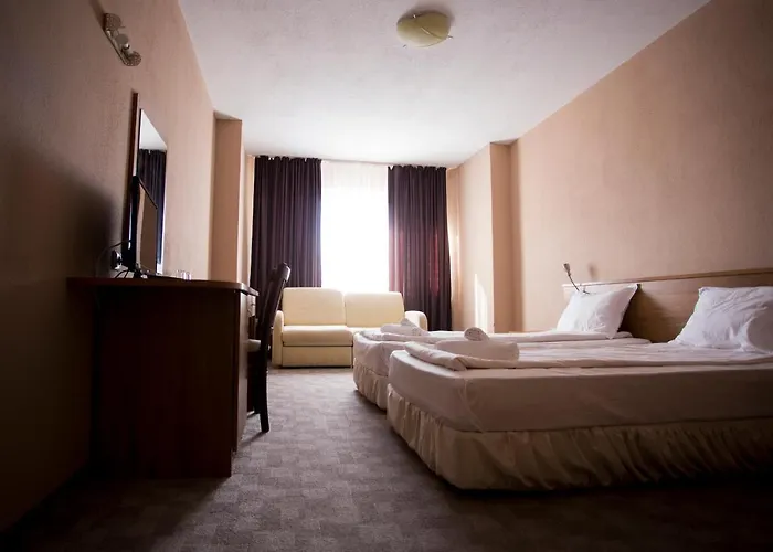 Family Prim Хотел