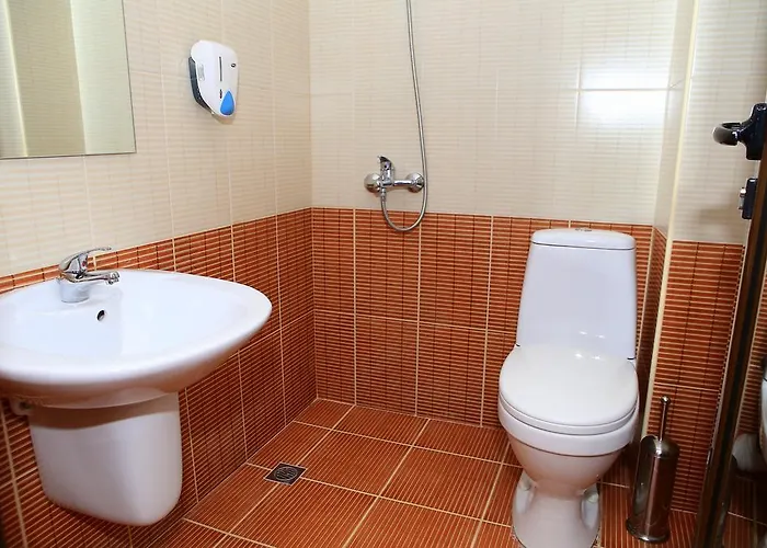 Хотел Family Prim